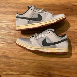 Nike Gray and Cream Men's Sneakers